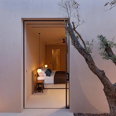 Celestia Cove, Earthy Architecture Meets Endless Blue By Etouri * פרסוניסי